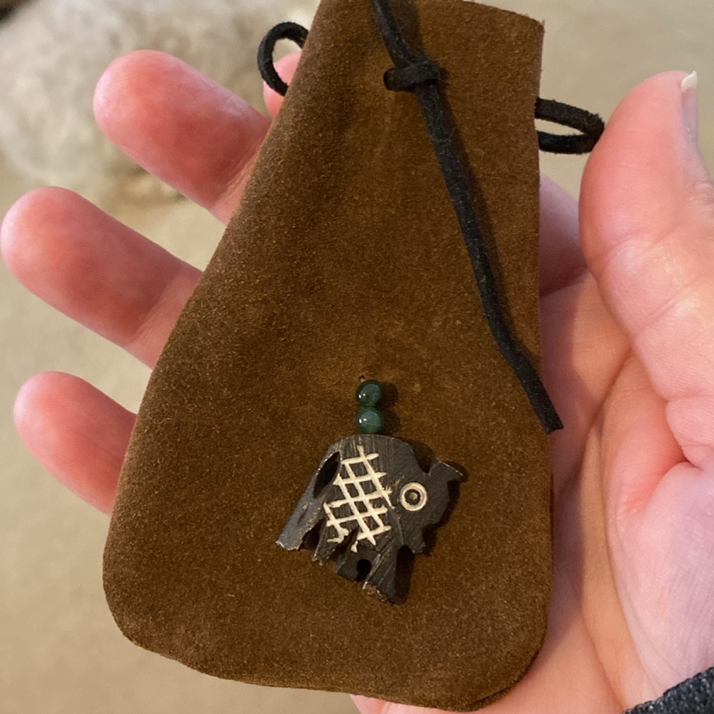 ♥️Suede crystal pouch. With animal charm & beads. 28” strap drop.♥️CUTE & useful